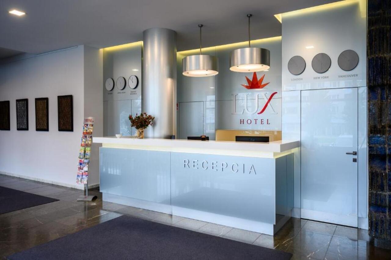 Hotel Lux Banska Bystrica Luaran gambar