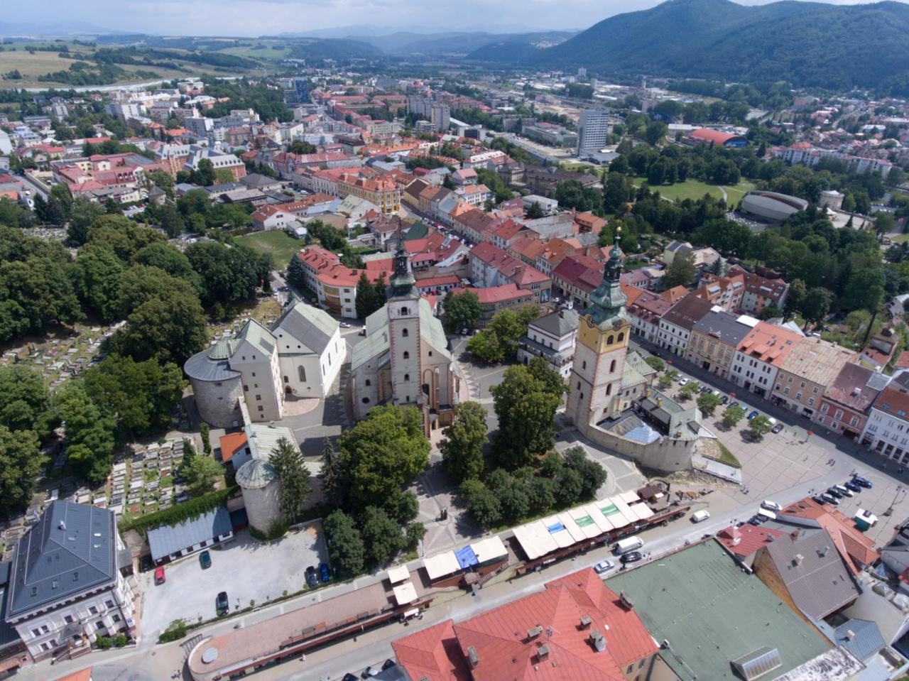 Hotel Lux Banska Bystrica Luaran gambar
