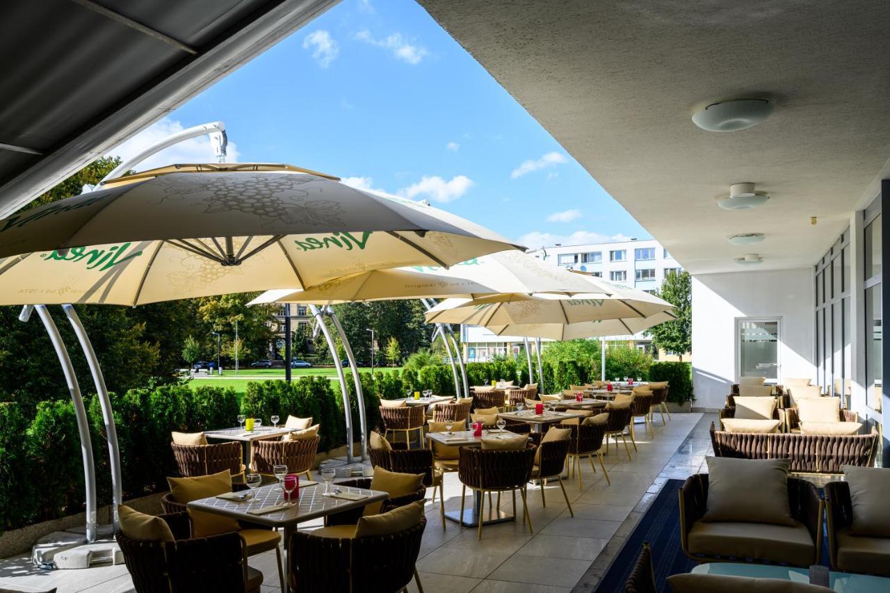 Hotel Lux Banska Bystrica Luaran gambar